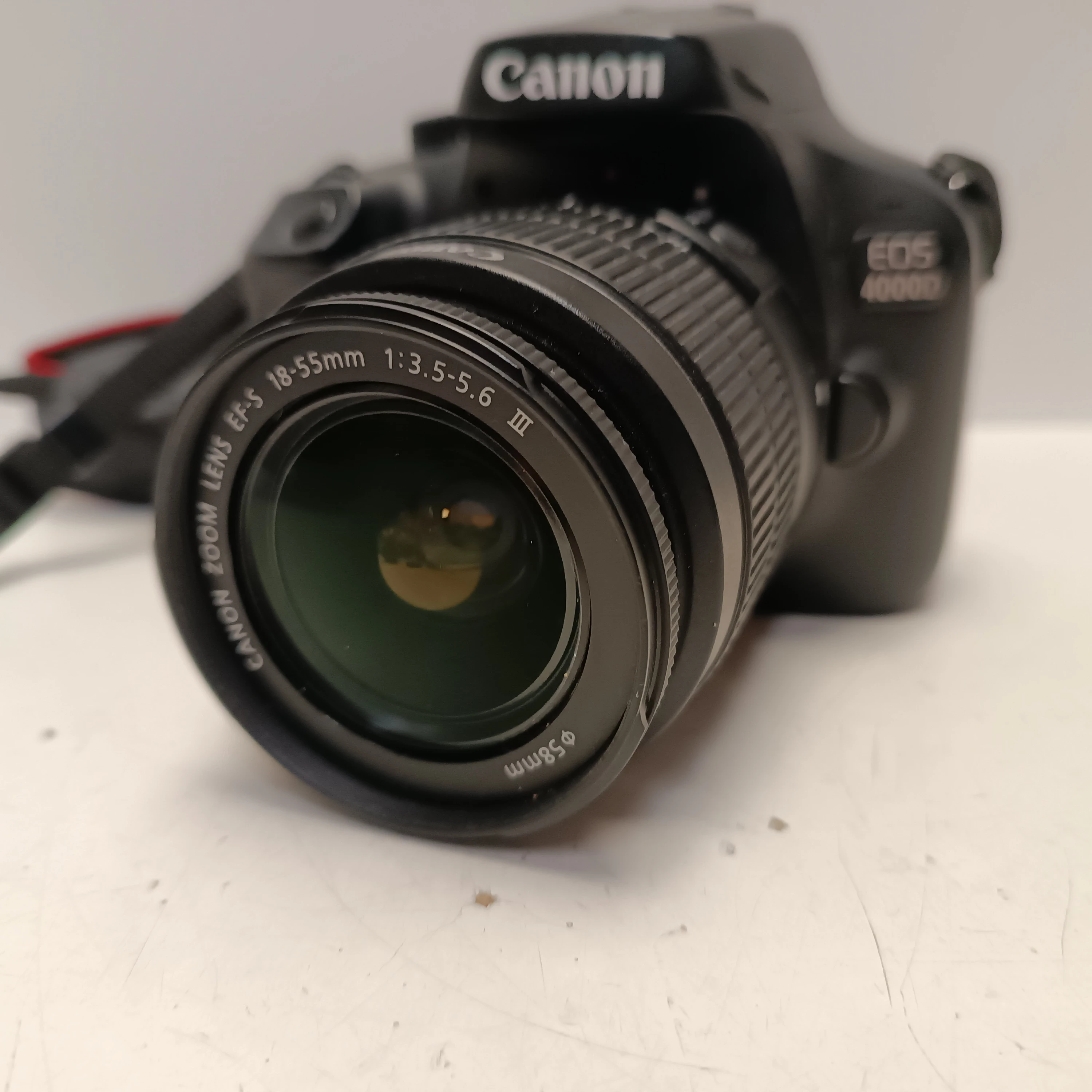 lustrzanka-canon-eos-4000d-obiektyw-18-55mm-w-zestawie-814-2