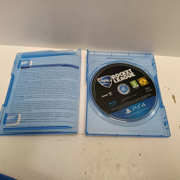 ROCKET LEAGUE PS4