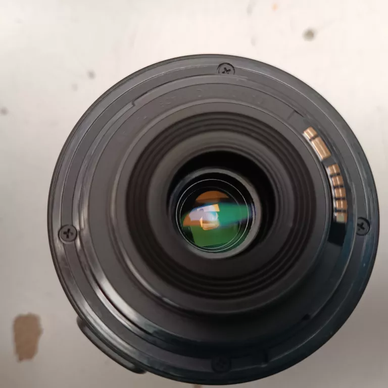 lustrzanka-canon-eos-4000d-obiektyw-18-55mm-jakosc-video-206962-228946