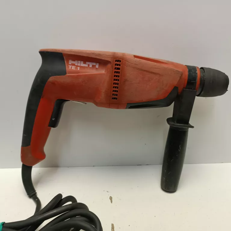 wiertarka-hilti-te-1-opis-osiedle-teatralne-3u15-krakow