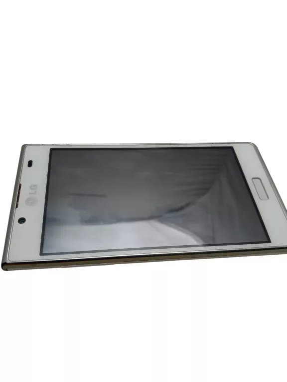 telefon-lg-vanir-p700-stan-11323-2