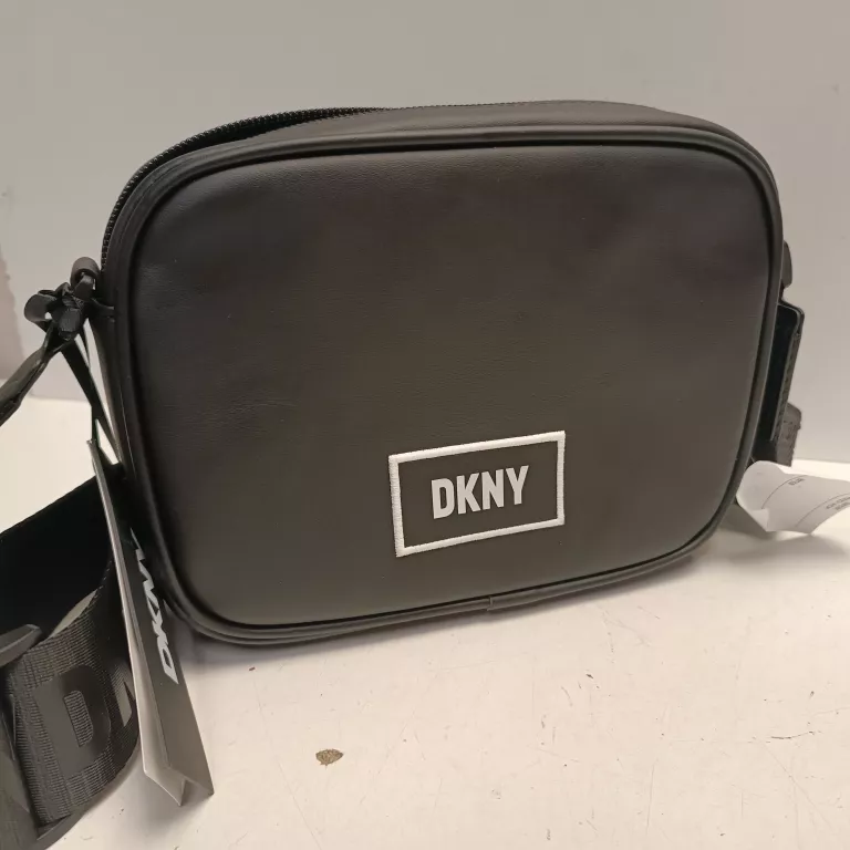 DKNY TOREBKA D62516/09B