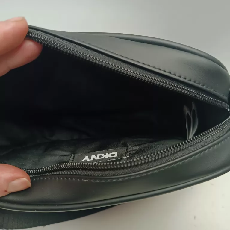 DKNY TOREBKA D62516/09B