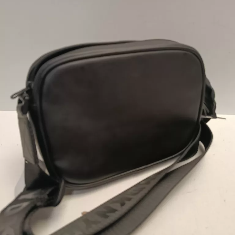 DKNY TOREBKA D62516/09B