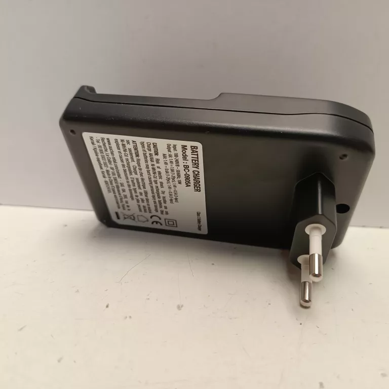 ŁADOWARKA DO BATERII AUCHAN