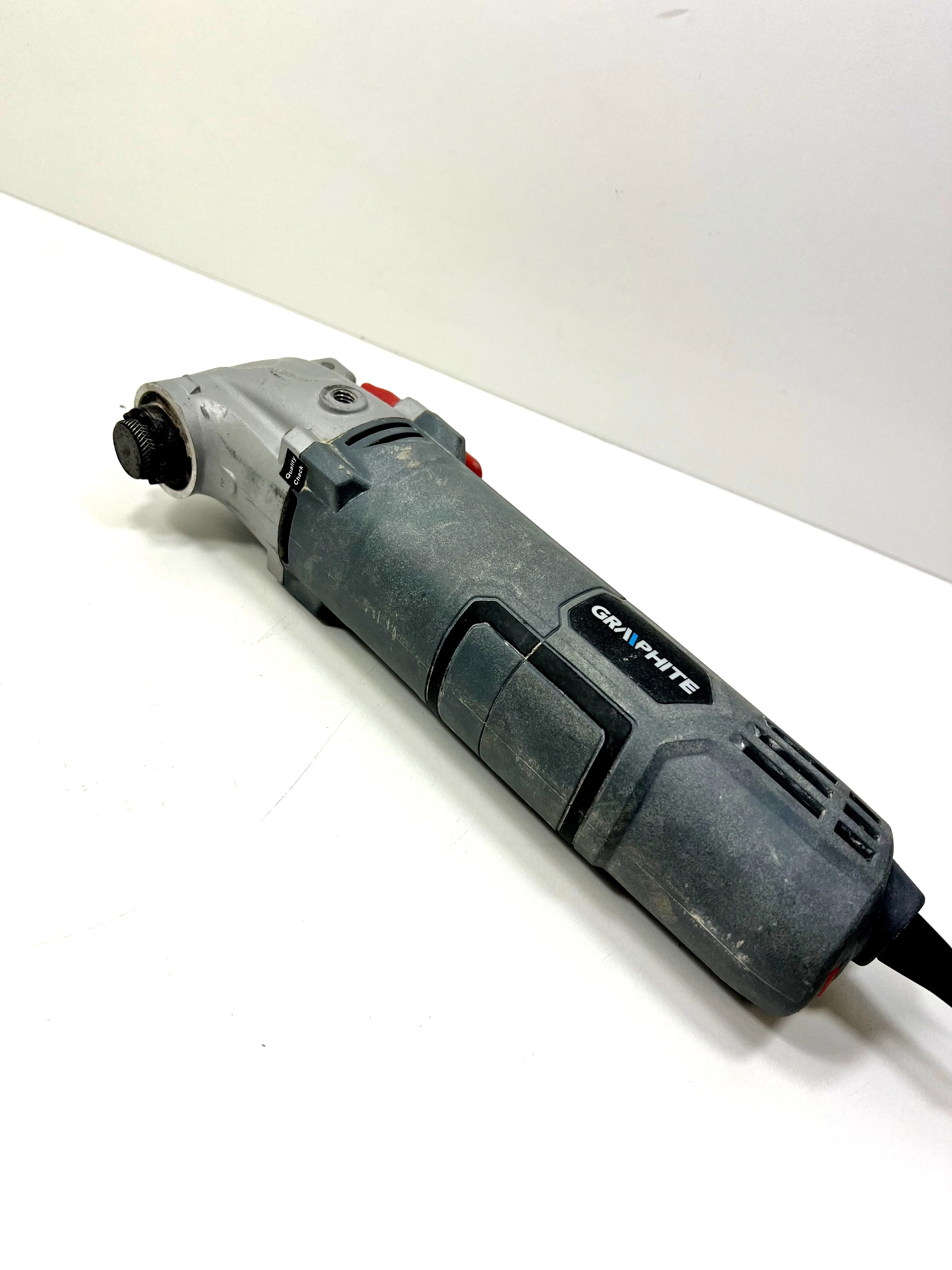 urzadzenie-wielofunkcyjne-500w-oscy-8000-16000-min-walizka-graphite-59g025-stan-11323-2