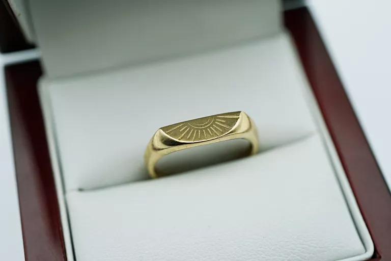 PIĘKNY ZŁOTY PIERŚCIONEK PR333 8K 1,42G R14