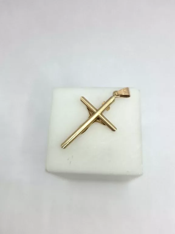 ZŁOTY KRZYZYK 0,64G 375/9K