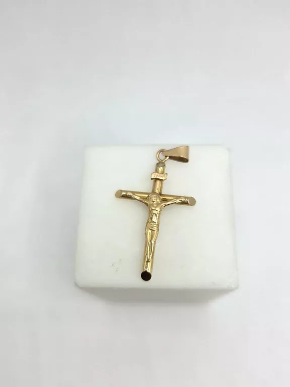 ZŁOTY KRZYZYK 0,64G 375/9K