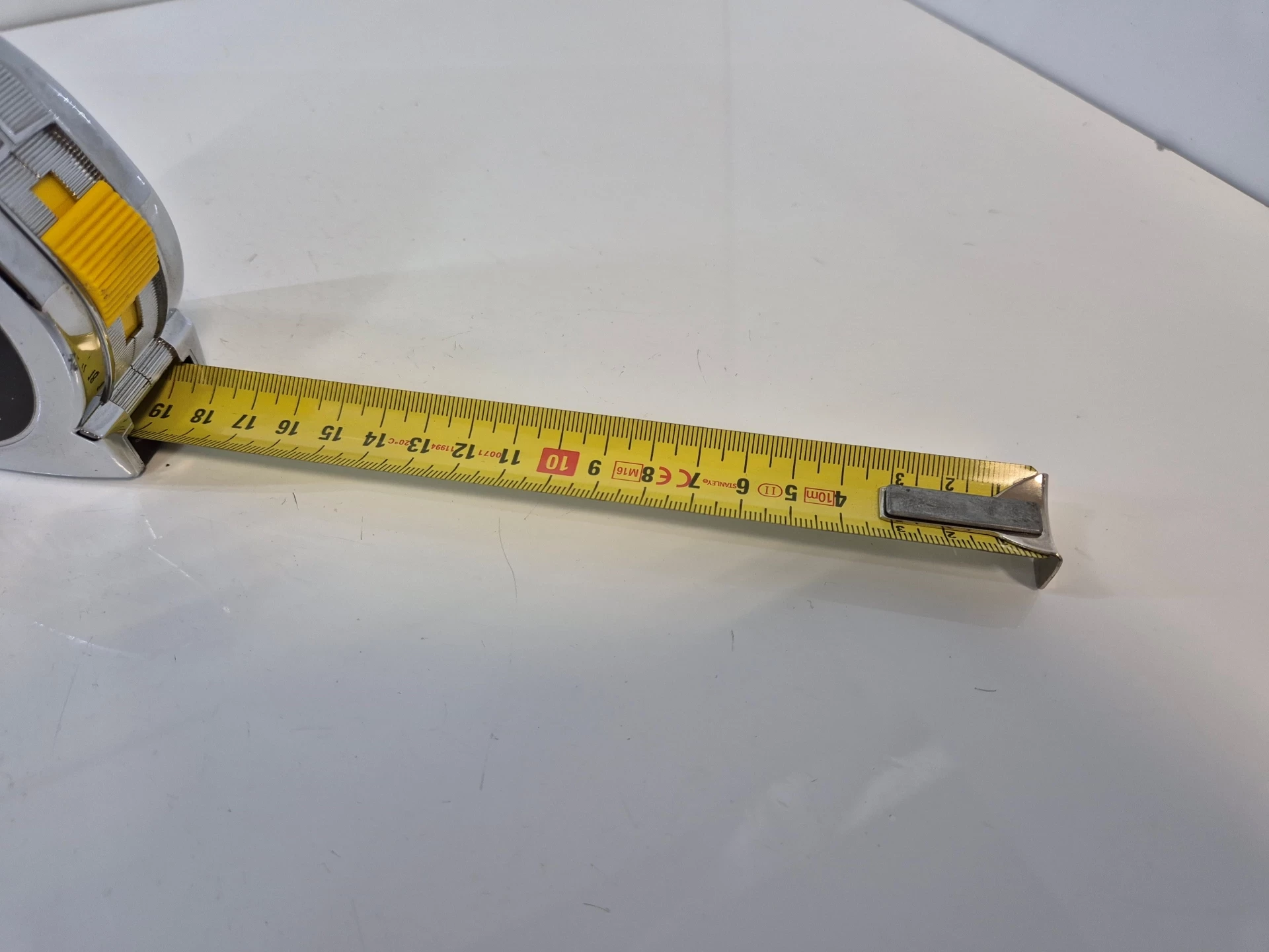 miara-zwijana-metrowka-10m-25mm-stanley-1-33-442-stan-11323-2