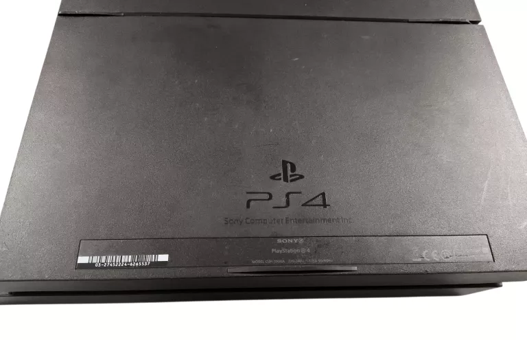 KONSOLA SONY PLAYSTATION 4 500 GB