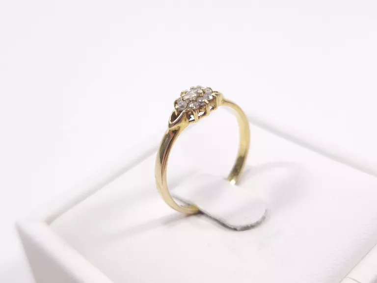 ZŁOTY PIERŚCIONEK Z CYRKONIAMI 585 1,82G 14R