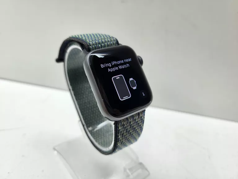 smartwatch-apple-watch-5-40mm-komplet-material-koperty-212886-258014