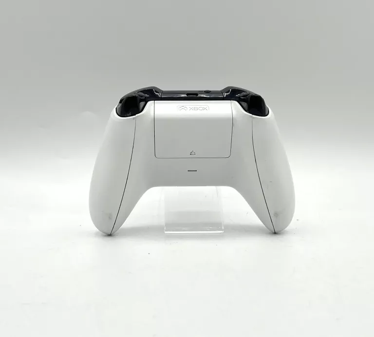 KONSOLA XBOX ONE 1TB + PAD