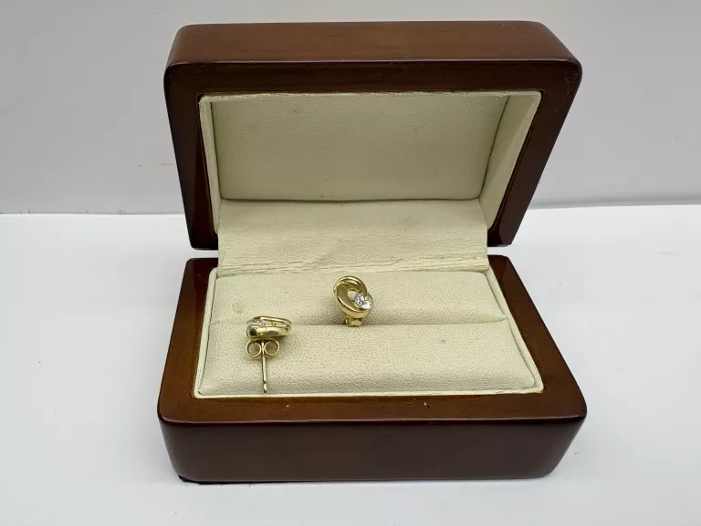 ZŁOTE KOLCZYKI PR 585