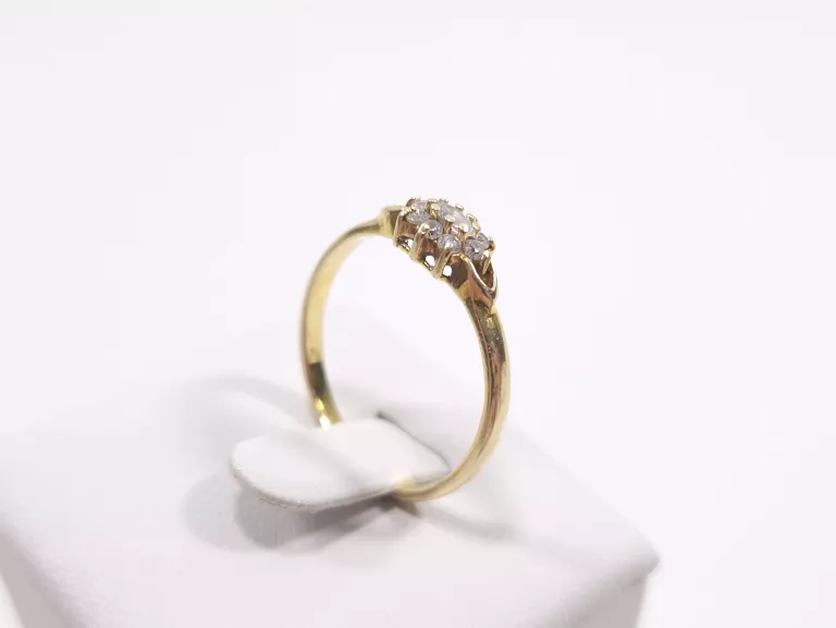 ZŁOTY PIERŚCIONEK Z CYRKONIAMI 585 1,82G 14R