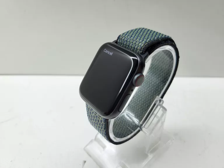 smartwatch-apple-watch-5-40mm-komplet-ean-gtin-190199266285