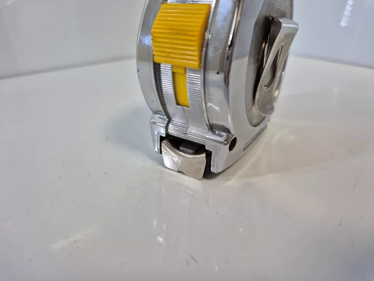 miara-zwijana-metrowka-10m-25mm-stanley-1-33-442-kod-producenta-1-33-442