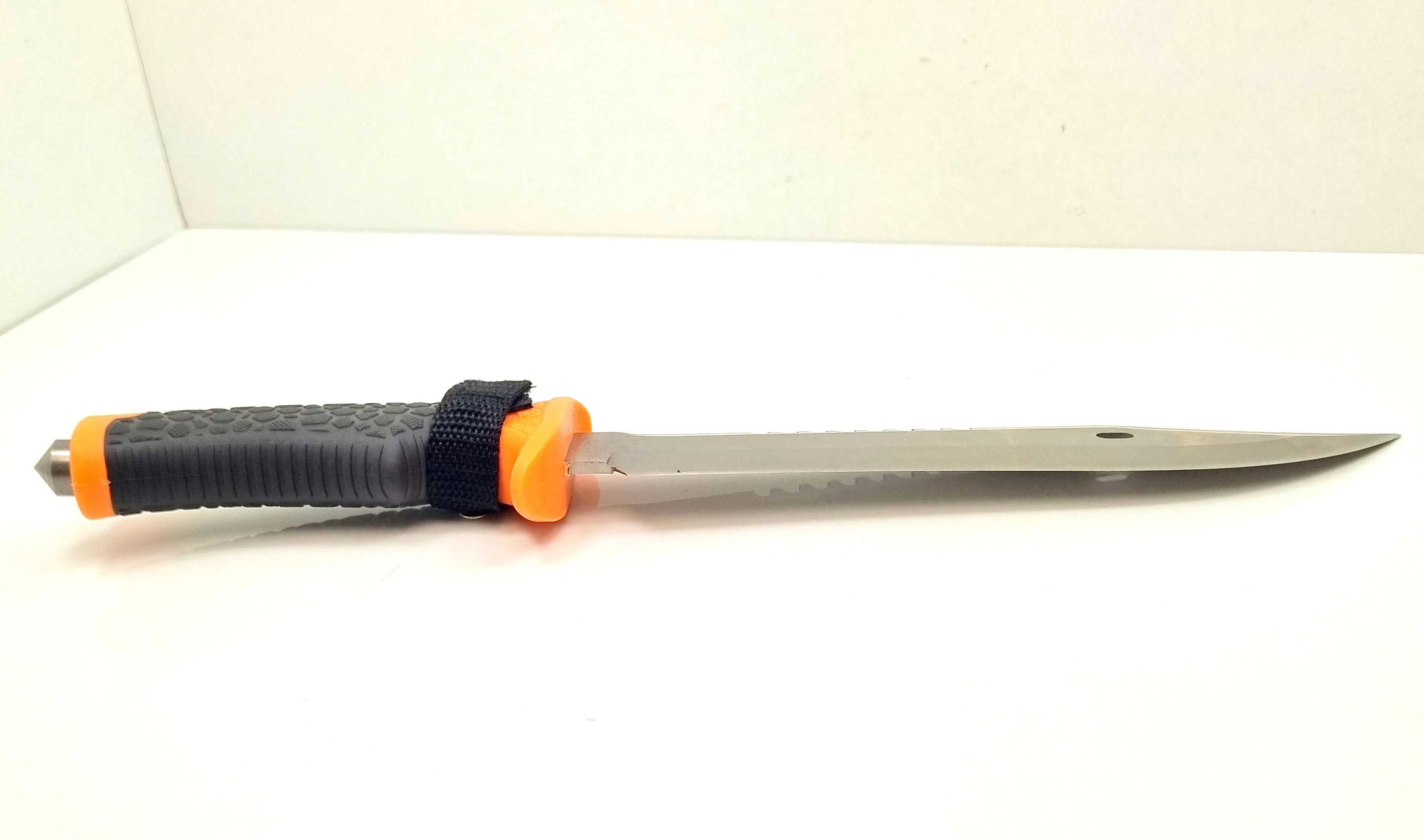 noz-tasman-3cr13-kod-producenta-q275018