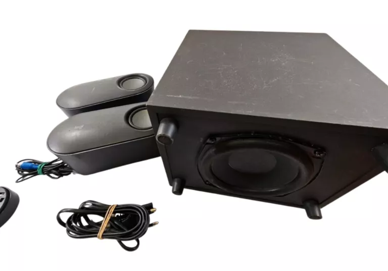 ZESTAW GŁOŚNIKÓW KOMPUTEROWYCH  2.1 LOGITECH Z407 20 W