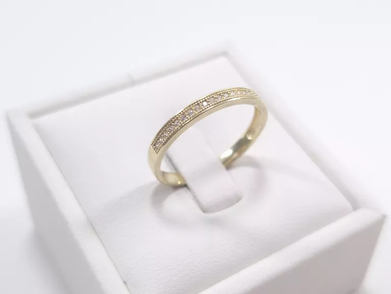 ZŁOTY PIERŚCIONEK Z CYRKONIAMI 585 1.96G R19