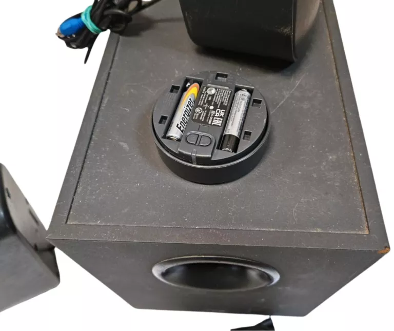 ZESTAW GŁOŚNIKÓW KOMPUTEROWYCH  2.1 LOGITECH Z407 20 W