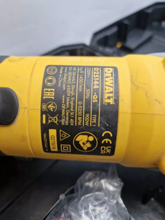 DEWALT D25144K WIERTARKA UDAROWA SDS+  2025R