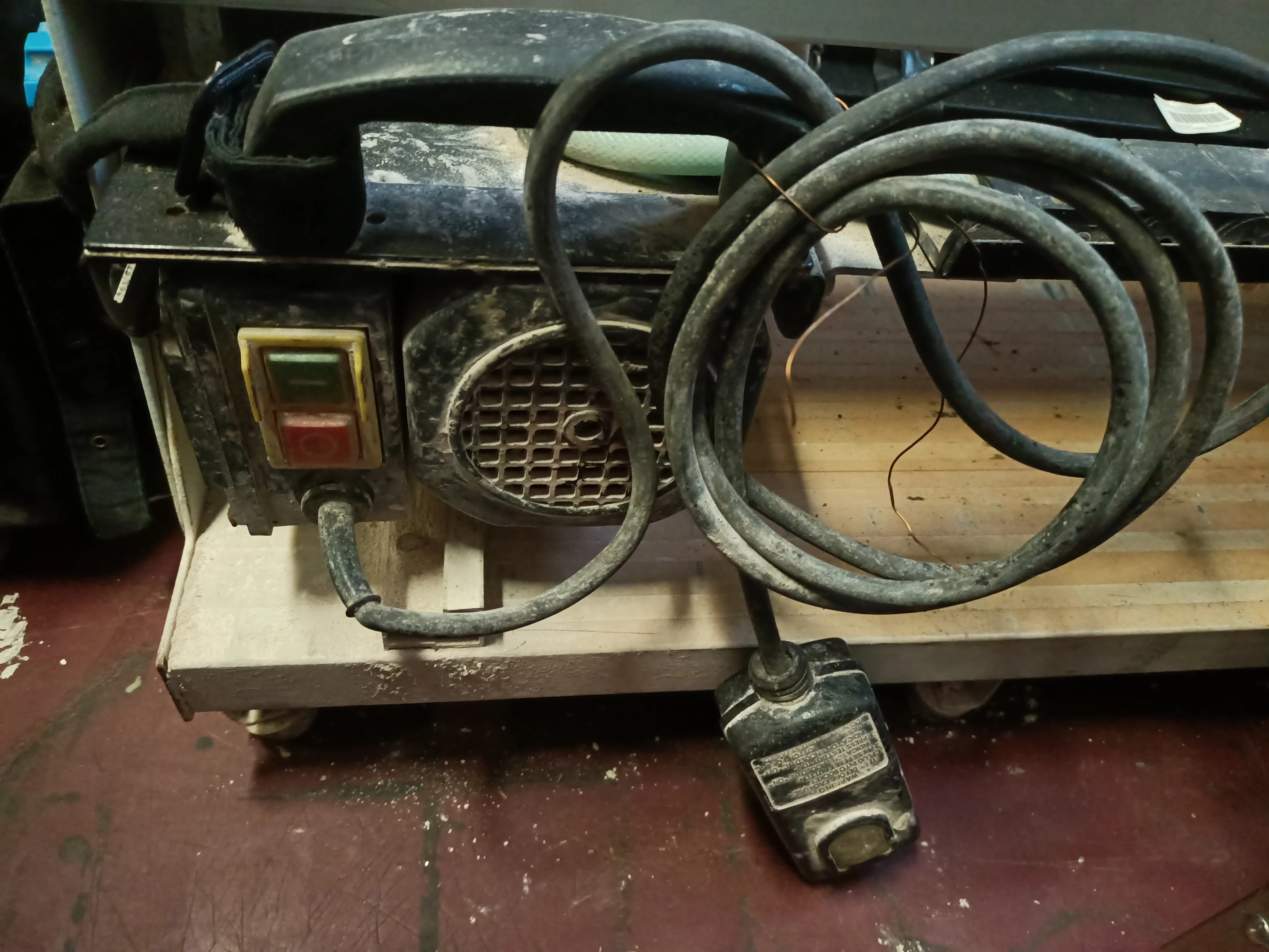 przecinarka-do-glazury-macallister-800-w-620-mm-seria-214939