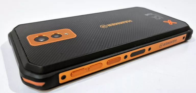 TELEFON HAMMER ENERGY X 4/64GB