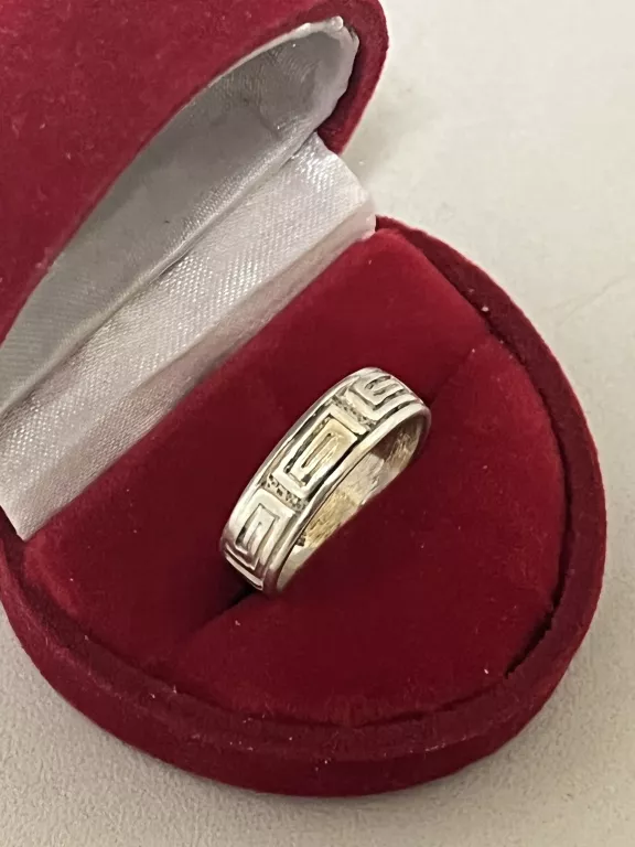 SREBRNY PIERŚCIONEK 3,32/925 R.14