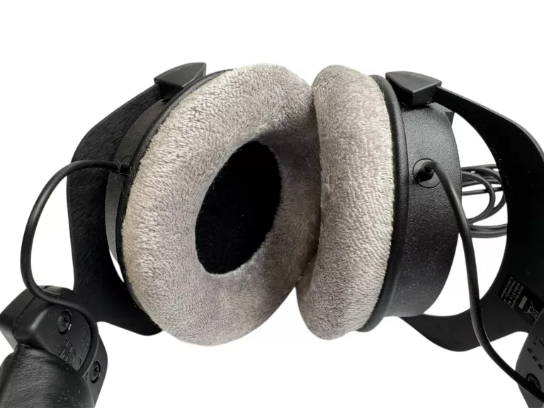 sluchawki-nauszne-beyerdynamic-dt-990-pro-czarny-ean-gtin-4010118718175