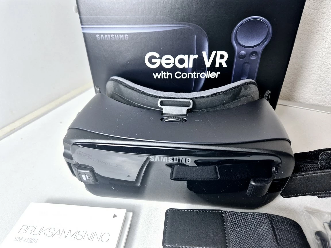 google-samsung-gear-vr-rfaj700zk9m-stan-11323-2