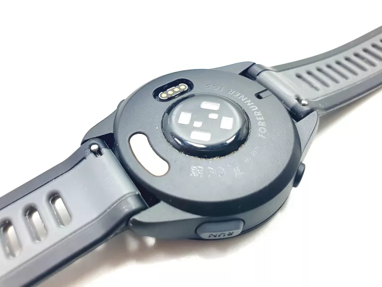 ZEGAREK SPORTOWY GARMIN FORERUNNER 165 KOMPLET FV + PASEK 20MM