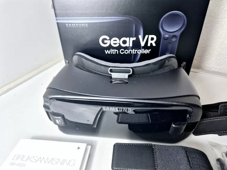 google-samsung-gear-vr-rfaj700zk9m-stan-11323-2