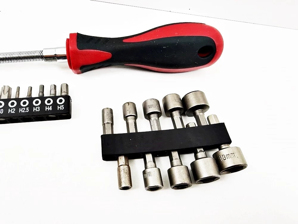 srubokret-elastyczny-zestaw-bitow-ean-gtin-8682101904863