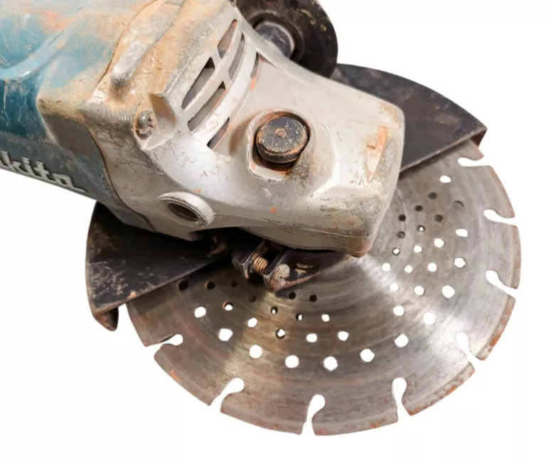 duza-szlifierka-katowa-makita-ga-9050-2000-w-230-mm-maksymalna-moc-200000