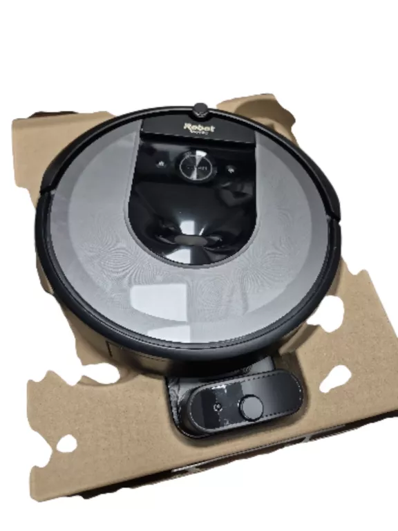 ROBOT SPRZĄTAJĄCY IROBOT ROOMBA I7 + AKCESORIA