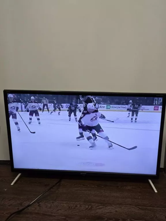 TELEWIZOR 32" SHARP 32BI3EA ANDROID + PILOT