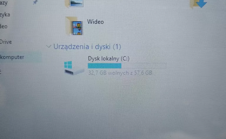 LAPTOP  MEDION  AKOYA E2293 PENTIUM N5000/4GB/64GB