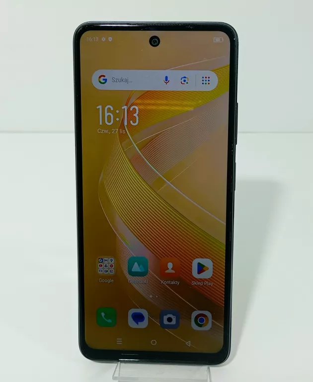 TELEFON INFINIX SMART 8