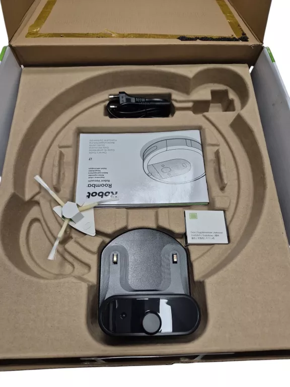 ROBOT SPRZĄTAJĄCY IROBOT ROOMBA I7 + AKCESORIA