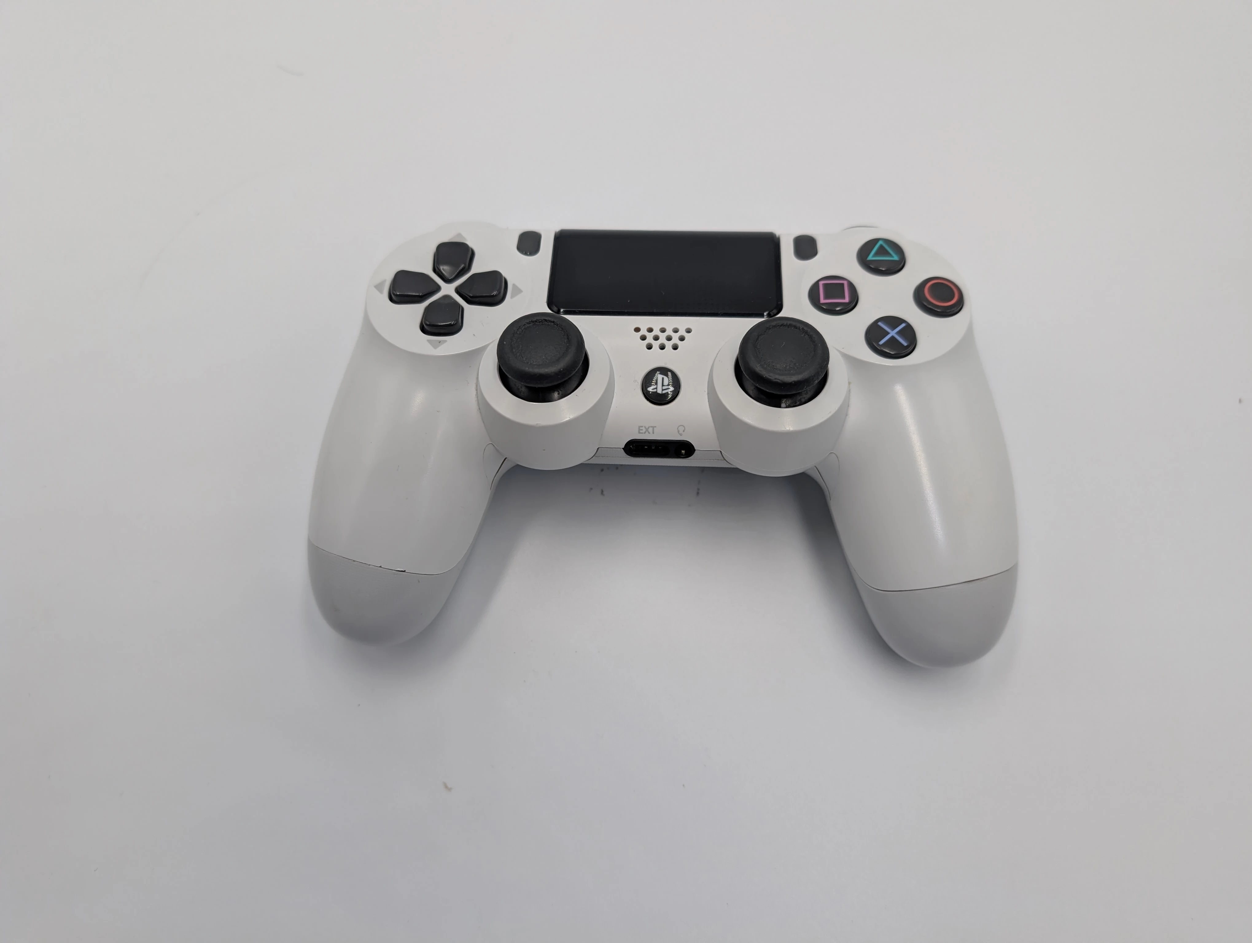 konsola-sony-playstation-4-cuh-1216a-500gb-biala-sprawna-liczba-kontrolerow-w-zestawie-205994-225550