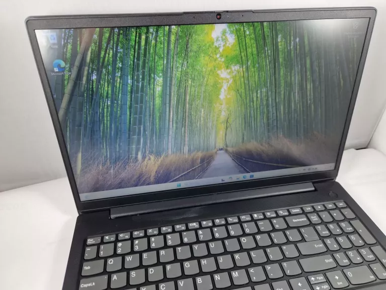 LAPTOP LENOVO V15 G2 ALC RYZEN 5/8GB/512GB + ŁAD