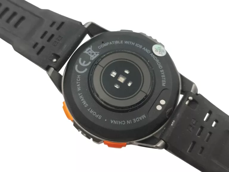 SMARTWATCH K67 + PUDEŁKO PRZEWÓD ŁADUJĄCY