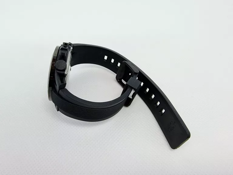 ZEGAREK CASIO EDIFICE ECB-40MP-1AEF