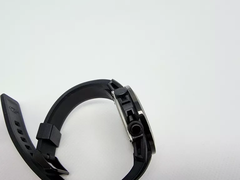 ZEGAREK CASIO EDIFICE ECB-40MP-1AEF