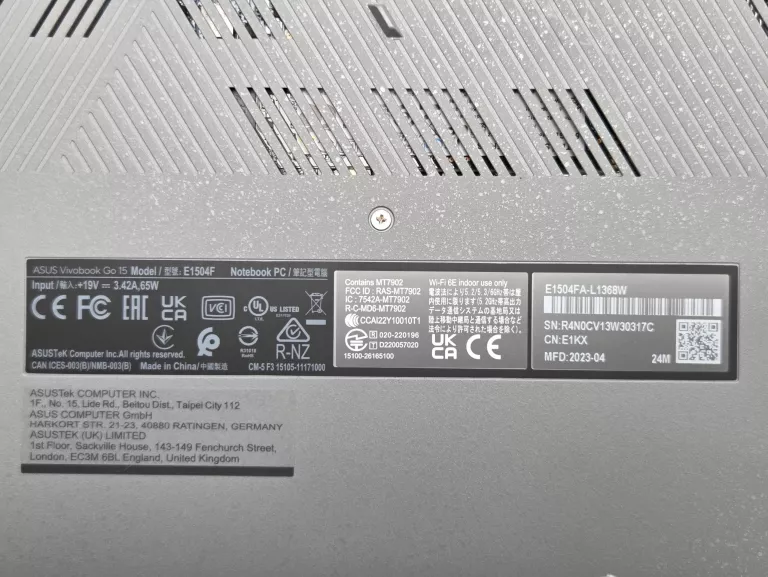 LAPTOP ASUS VIVOBOOK GO OLED 15,6" 16GB/512GB RYZEN 5 7520U RADEON GRAPHIS