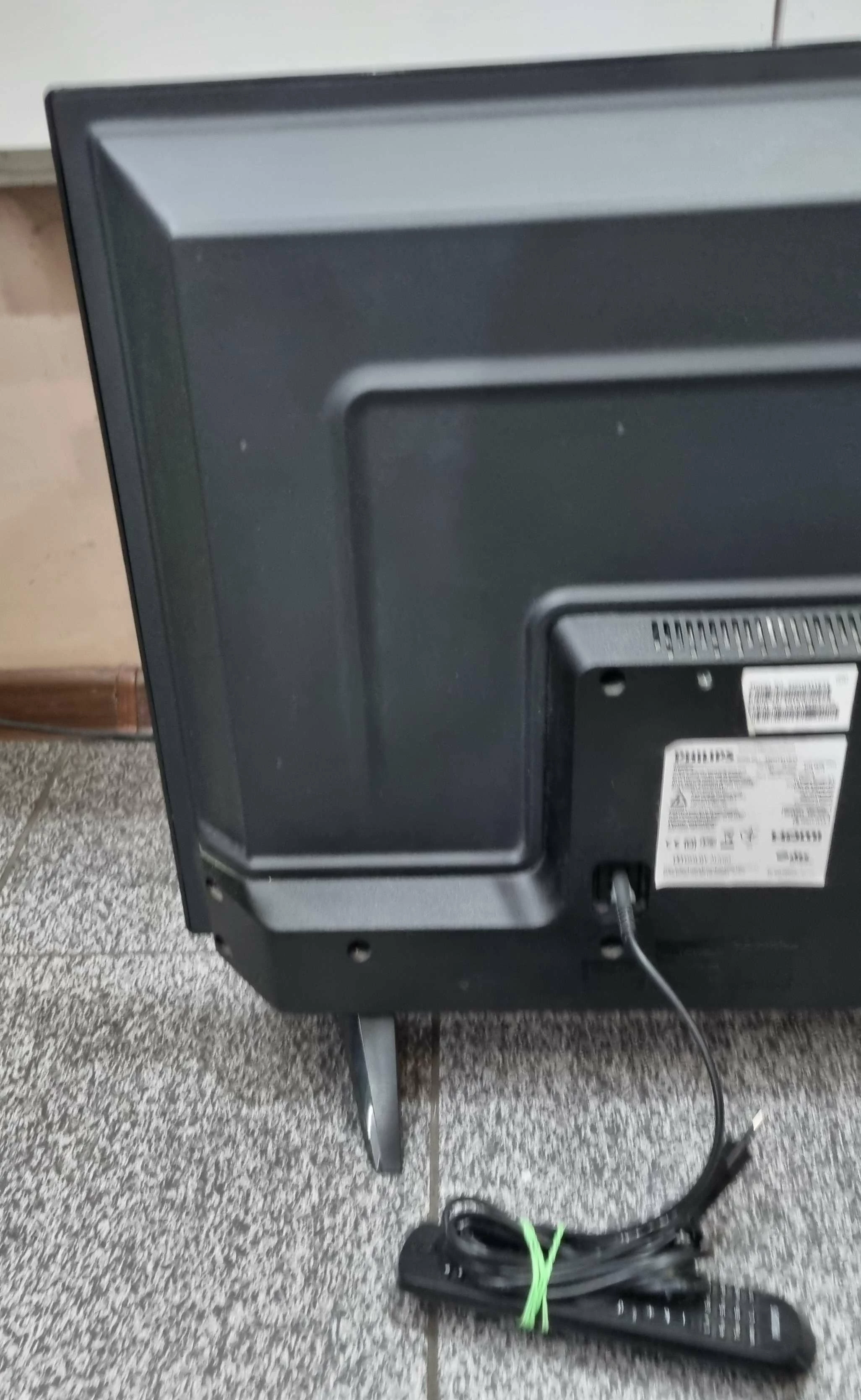 telewizor-philips-32pht411212-pilot-model-32pht4112