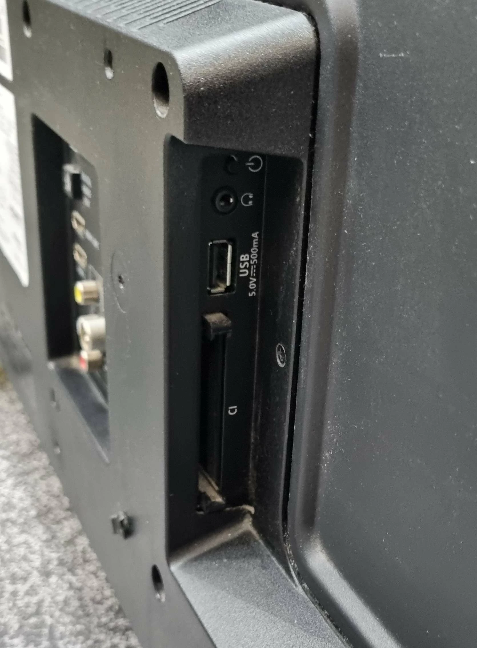 telewizor-philips-32pht411212-pilot-smart-tv-211678-250642