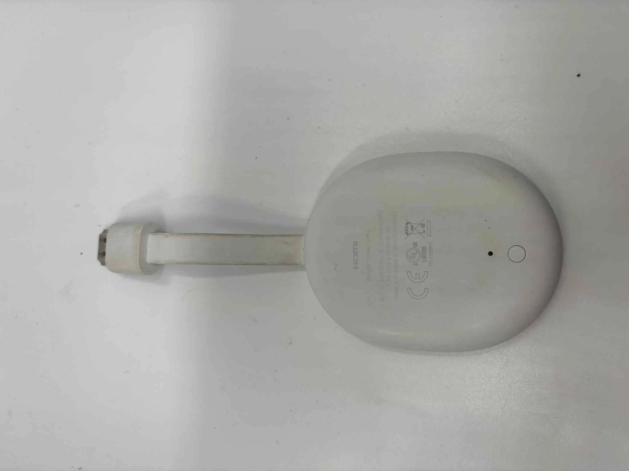 odtwarzacz-multimedialny-google-chromecast-model-chromecast-4k